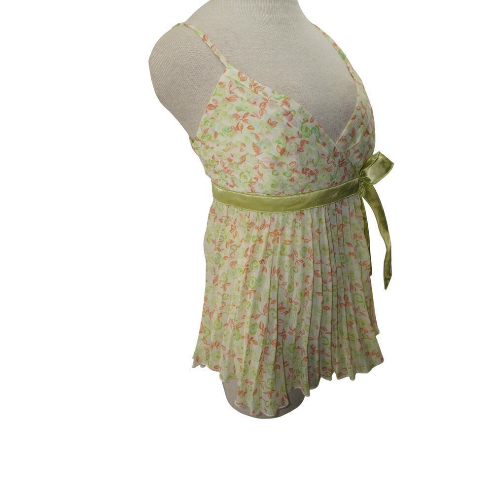Sanctuary Floral Pleated Babydoll Top (Size M, NWT) - Picture 5 of 9